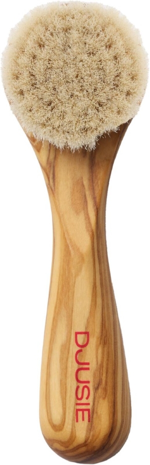 Djusie Face Brush